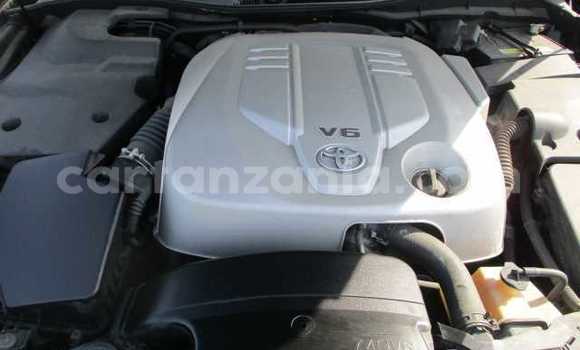 Nunua Imported Toyota Crown Nyeusi Gari ndani ya Dar es Salaam nchini Dar es Salaam Nunua Imported Toyota Crown Nyeusi Gari ndani ya Dar es Salaam nchini Dar es Salaam