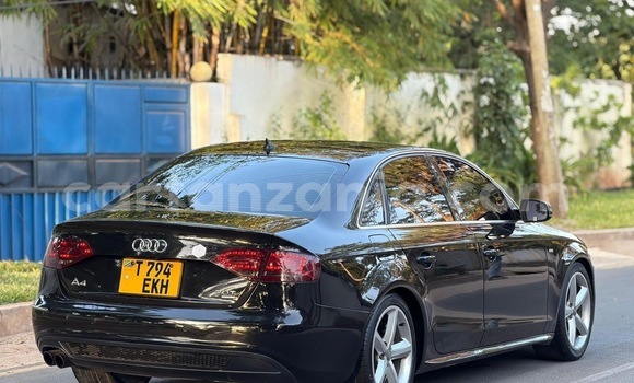 Nunua Ilio tumika Audi A4 Nyeusi Gari ndani ya Dar es Salaam nchini Dar es Salaam Nunua Ilio tumika Audi A4 Nyeusi Gari ndani ya Dar es Salaam nchini Dar es Salaam