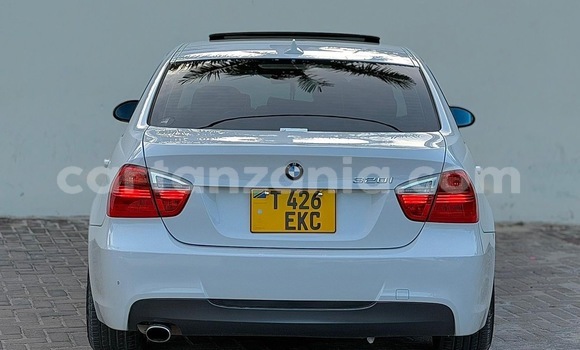 Nunua Ilio tumika BMW 3–Series Nyeupe Gari ndani ya Dar es Salaam nchini Dar es Salaam Nunua Ilio tumika BMW 3–Series Nyeupe Gari ndani ya Dar es Salaam nchini Dar es Salaam