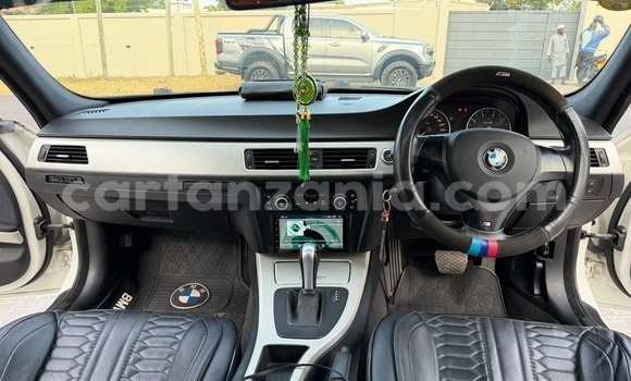 Nunua Ilio tumika BMW 3–Series Nyeupe Gari ndani ya Dar es Salaam nchini Dar es Salaam Nunua Ilio tumika BMW 3–Series Nyeupe Gari ndani ya Dar es Salaam nchini Dar es Salaam