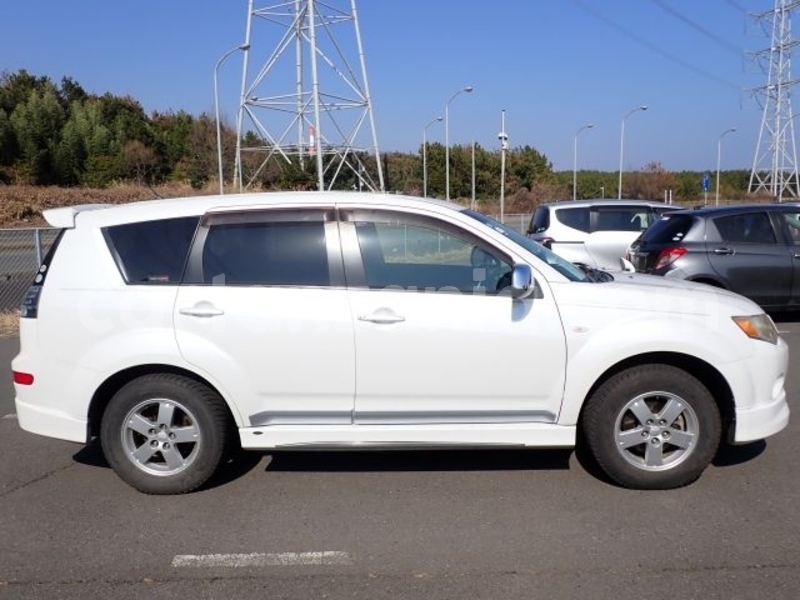 Big with watermark mitsubishi outlander dar es salaam dar es salaam 31568