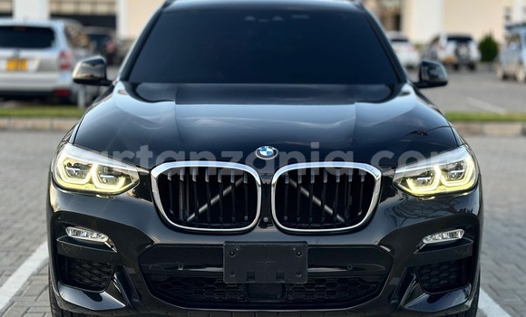 Nunua Imported BMW X3 Nyeusi Gari ndani ya Dar es Salaam nchini Dar es Salaam