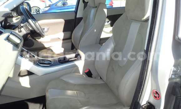 Nunua Imported Land Rover Range Rover Evoque Fedha Gari ndani ya Dar es Salaam nchini Dar es Salaam Nunua Imported Land Rover Range Rover Evoque Fedha Gari ndani ya Dar es Salaam nchini Dar es Salaam