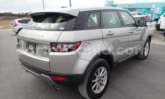 Nunua Imported Land Rover Range Rover Evoque Fedha Gari ndani ya Dar es Salaam nchini Dar es Salaam Nunua Imported Land Rover Range Rover Evoque Fedha Gari ndani ya Dar es Salaam nchini Dar es Salaam