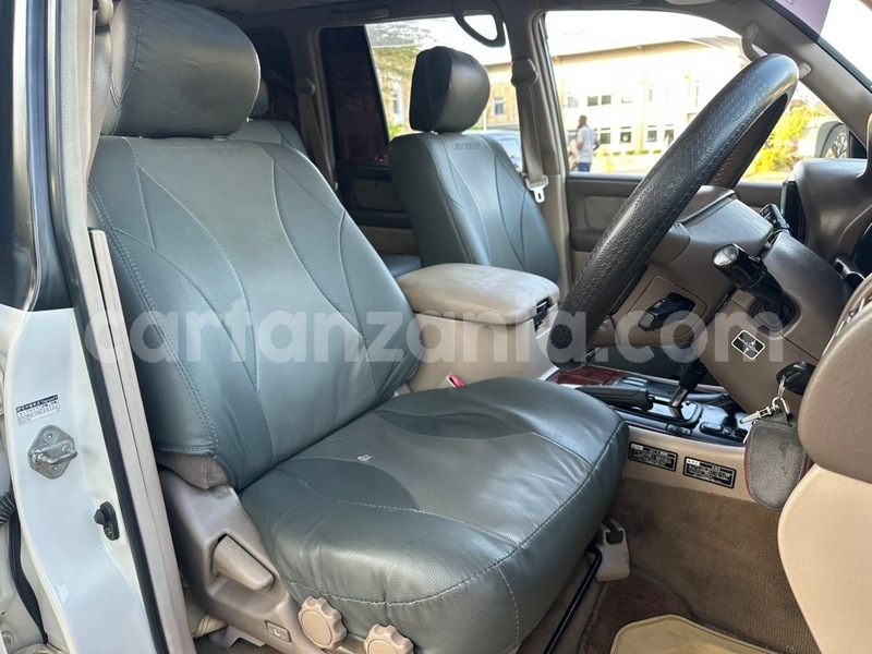 Big with watermark toyota land cruiser dar es salaam dar es salaam 31586