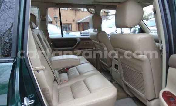 Nunua Ilio tumika Toyota Land Cruiser Prado Kijani Gari ndani ya Dar es Salaam nchini Dar es Salaam Nunua Ilio tumika Toyota Land Cruiser Prado Kijani Gari ndani ya Dar es Salaam nchini Dar es Salaam