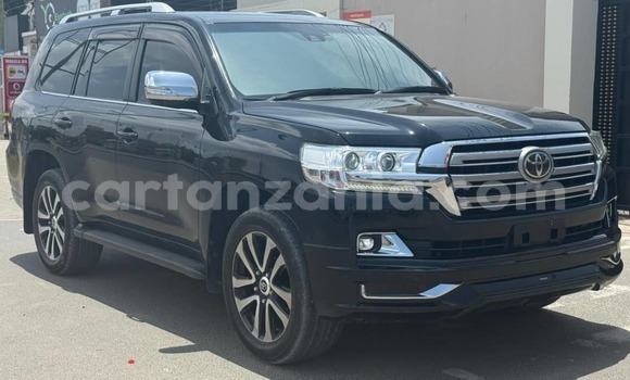 Buy Import Toyota Land Cruiser Black Car in Dar es Salaam in Dar es Salaam
