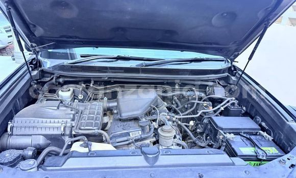 Nunua Ilio tumika Toyota Land Cruiser Prado Nyeusi Gari ndani ya Dar es Salaam nchini Dar es Salaam Nunua Ilio tumika Toyota Land Cruiser Prado Nyeusi Gari ndani ya Dar es Salaam nchini Dar es Salaam