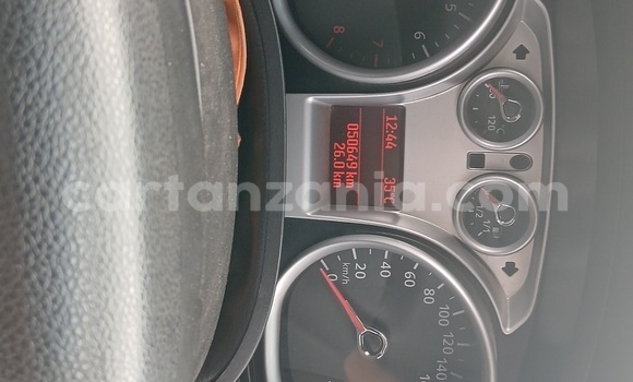 Nunua Ilio tumika Ford Kuga Nyeupe Gari ndani ya Dar es Salaam nchini Dar es Salaam Nunua Ilio tumika Ford Kuga Nyeupe Gari ndani ya Dar es Salaam nchini Dar es Salaam