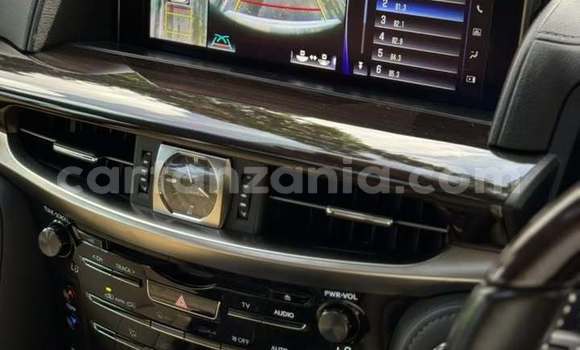 Nunua Ilio tumika Lexus LX 570 Nyeupe Gari ndani ya Dodoma nchini Dodoma Nunua Ilio tumika Lexus LX 570 Nyeupe Gari ndani ya Dodoma nchini Dodoma