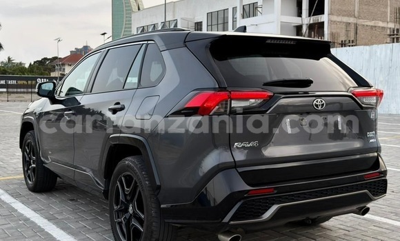 Buy Import Toyota RAV4 Other Car in Dar es Salaam in Dar es Salaam Buy Import Toyota RAV4 Other Car in Dar es Salaam in Dar es Salaam