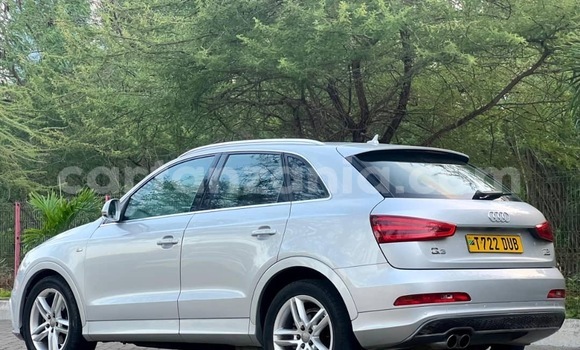 Nunua Ilio tumika Audi Q3 Fedha Gari ndani ya Dar es Salaam nchini Dar es Salaam Nunua Ilio tumika Audi Q3 Fedha Gari ndani ya Dar es Salaam nchini Dar es Salaam