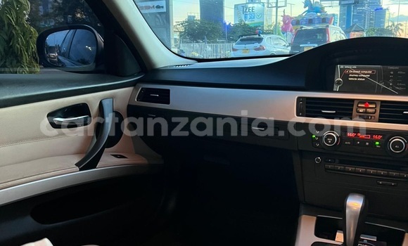 Nunua Ilio tumika BMW 3–Series Nyeusi Gari ndani ya Dar es Salaam nchini Dar es Salaam Nunua Ilio tumika BMW 3–Series Nyeusi Gari ndani ya Dar es Salaam nchini Dar es Salaam