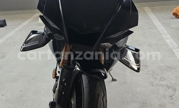 Buy Used Yamaha R1 Black Bike in Arusha in Arusha Buy Used Yamaha R1 Black Bike in Arusha in Arusha