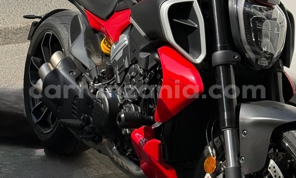Buy Used Ducati Diavel Red Bike in Arusha in Arusha