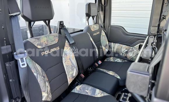 Nunua Ilio tumika Jeep Wrangler Kijani Gari ndani ya dodoma nchini East africa Nunua Ilio tumika Jeep Wrangler Kijani Gari ndani ya dodoma nchini East africa