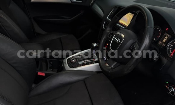 Nunua Ilio tumika Audi Q5 Nyeupe Gari ndani ya Dar es Salaam nchini Dar es Salaam Nunua Ilio tumika Audi Q5 Nyeupe Gari ndani ya Dar es Salaam nchini Dar es Salaam