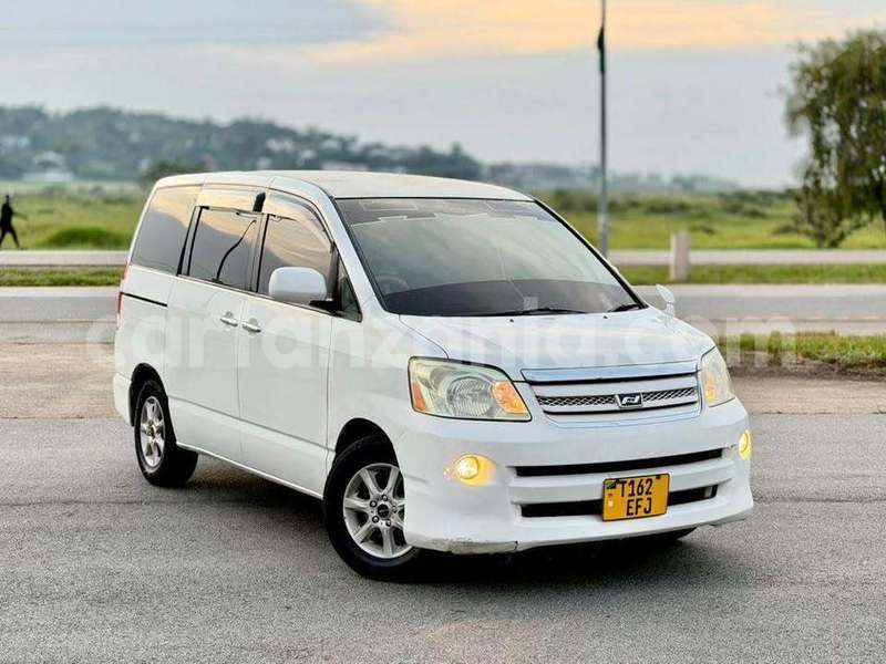 Big with watermark toyota noah mwanza mwanza 31645