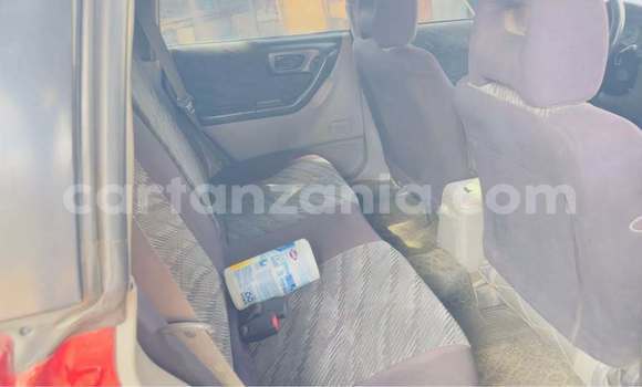 Nunua Ilio tumika Subaru Forester Nyekundu Gari ndani ya Mwanza nchini Mwanza Nunua Ilio tumika Subaru Forester Nyekundu Gari ndani ya Mwanza nchini Mwanza