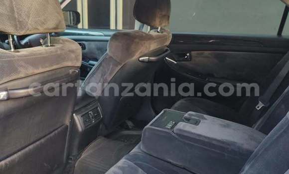 Nunua Ilio tumika Toyota Crown Nyeusi Gari ndani ya Mwanza nchini Mwanza Nunua Ilio tumika Toyota Crown Nyeusi Gari ndani ya Mwanza nchini Mwanza
