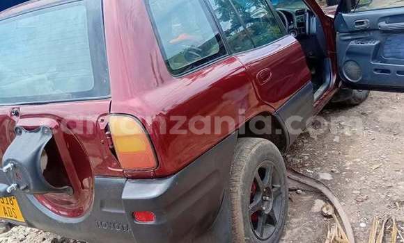Nunua Ilio tumika Toyota RAV4 Nyeupe Gari ndani ya Mwanza nchini Mwanza Nunua Ilio tumika Toyota RAV4 Nyeupe Gari ndani ya Mwanza nchini Mwanza