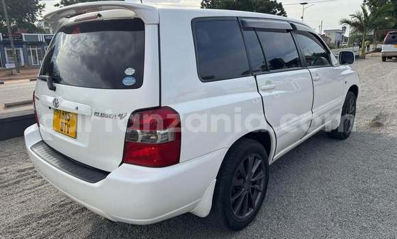 Nunua Ilio tumika Toyota Kluger Nyeupe Gari ndani ya Mwanza nchini Mwanza Nunua Ilio tumika Toyota Kluger Nyeupe Gari ndani ya Mwanza nchini Mwanza