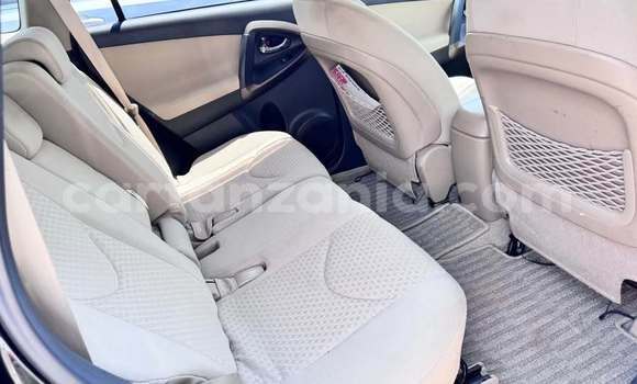 Nunua Ilio tumika Toyota Vanguard Nyeusi Gari ndani ya Mwanza nchini Mwanza Nunua Ilio tumika Toyota Vanguard Nyeusi Gari ndani ya Mwanza nchini Mwanza