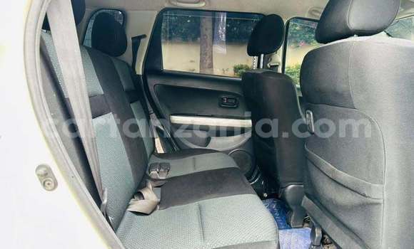 Nunua Ilio tumika Toyota IST Nyeupe Gari ndani ya Mwanza nchini Mwanza Nunua Ilio tumika Toyota IST Nyeupe Gari ndani ya Mwanza nchini Mwanza