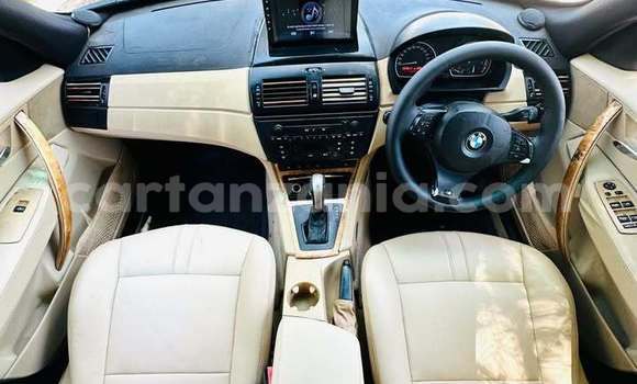 Nunua Ilio tumika BMW X3 Nyeusi Gari ndani ya Mwanza nchini Mwanza Nunua Ilio tumika BMW X3 Nyeusi Gari ndani ya Mwanza nchini Mwanza