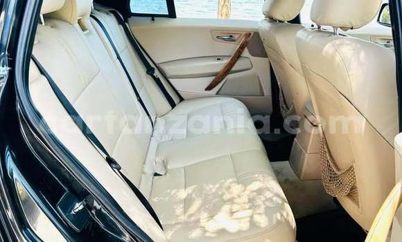 Nunua Ilio tumika BMW X3 Nyeusi Gari ndani ya Mwanza nchini Mwanza Nunua Ilio tumika BMW X3 Nyeusi Gari ndani ya Mwanza nchini Mwanza