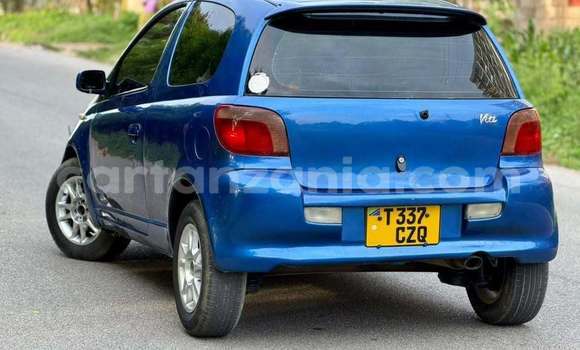 Nunua Ilio tumika Toyota Vitz Bluu Gari ndani ya Mwanza nchini Mwanza Nunua Ilio tumika Toyota Vitz Bluu Gari ndani ya Mwanza nchini Mwanza