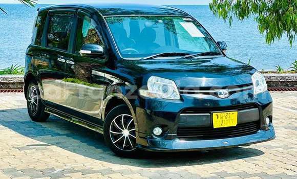 Buy Used Toyota Sienta Black Car in Mwanza in Mwanza Buy Used Toyota Sienta Black Car in Mwanza in Mwanza