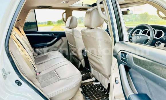 Nunua Ilio tumika Toyota Surf Nyeupe Gari ndani ya Mwanza nchini Mwanza Nunua Ilio tumika Toyota Surf Nyeupe Gari ndani ya Mwanza nchini Mwanza