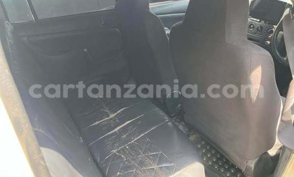 Nunua Ilio tumika Toyota Probox Nyeupe Gari ndani ya Mwanza nchini Mwanza Nunua Ilio tumika Toyota Probox Nyeupe Gari ndani ya Mwanza nchini Mwanza