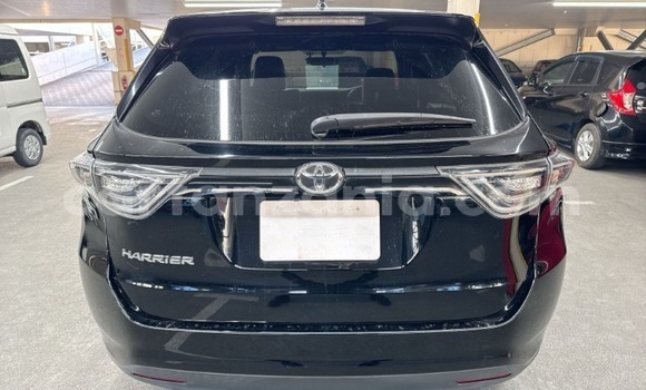 Nunua Imported Toyota Harrier Nyeusi Gari ndani ya Dar es Salaam nchini Dar es Salaam Nunua Imported Toyota Harrier Nyeusi Gari ndani ya Dar es Salaam nchini Dar es Salaam
