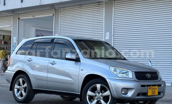 Buy Used Toyota RAV4 Silver Car in Dar es Salaam in Dar es Salaam Buy Used Toyota RAV4 Silver Car in Dar es Salaam in Dar es Salaam