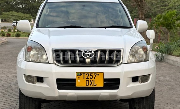 Buy Used Toyota Land Cruiser Prado White Car in Dar es Salaam in Dar es Salaam