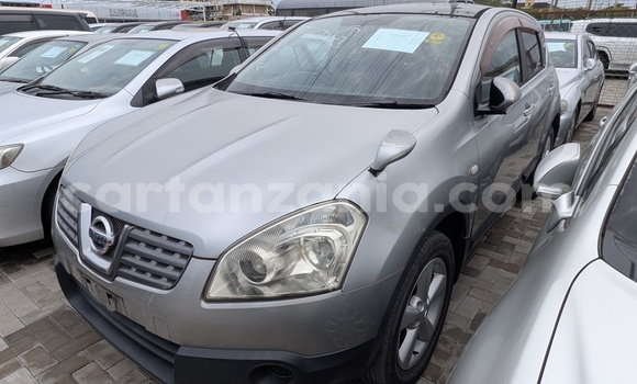 Buy Import Nissan Dualis Silver Car in Dar es Salaam in Dar es Salaam Buy Import Nissan Dualis Silver Car in Dar es Salaam in Dar es Salaam