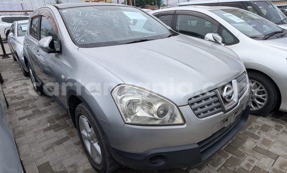 Buy Import Nissan Dualis Silver Car in Dar es Salaam in Dar es Salaam Buy Import Nissan Dualis Silver Car in Dar es Salaam in Dar es Salaam