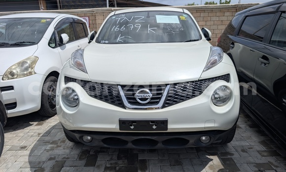 Buy Import Nissan Juke White Car in Dar es Salaam in Dar es Salaam Buy Import Nissan Juke White Car in Dar es Salaam in Dar es Salaam