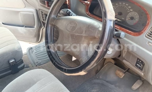 Nunua Ilio tumika Toyota Noah Fedha Gari ndani ya Dar es Salaam nchini Dar es Salaam Nunua Ilio tumika Toyota Noah Fedha Gari ndani ya Dar es Salaam nchini Dar es Salaam