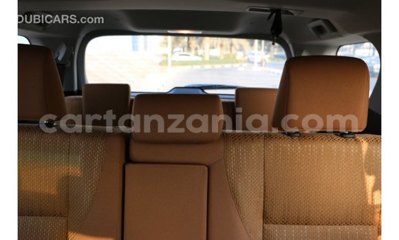 Nunua Imported Toyota Fortuner Nyeusi Gari ndani ya Import - Dubai nchini Arusha Nunua Imported Toyota Fortuner Nyeusi Gari ndani ya Import - Dubai nchini Arusha
