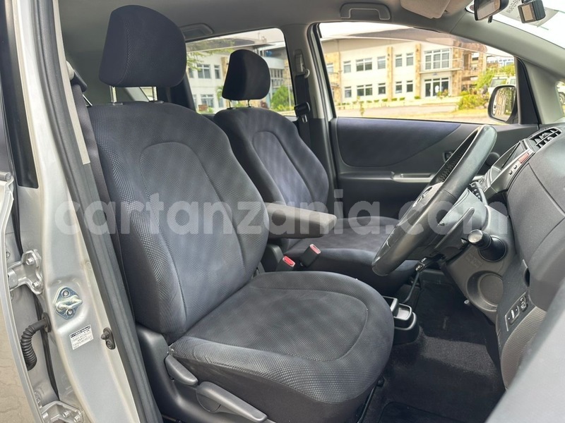 Big with watermark toyota ractis dar es salaam dar es salaam 31732