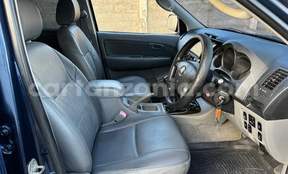 Nunua Ilio tumika Toyota Hilux Bluu Gari ndani ya Dar es Salaam nchini Dar es Salaam Nunua Ilio tumika Toyota Hilux Bluu Gari ndani ya Dar es Salaam nchini Dar es Salaam