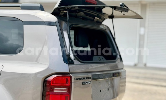 Buy Import Toyota Land Cruiser Prado Other Car in Dar es Salaam in Dar es Salaam Buy Import Toyota Land Cruiser Prado Other Car in Dar es Salaam in Dar es Salaam