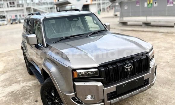 Buy Import Toyota Land Cruiser Prado Other Car in Dar es Salaam in Dar es Salaam Buy Import Toyota Land Cruiser Prado Other Car in Dar es Salaam in Dar es Salaam