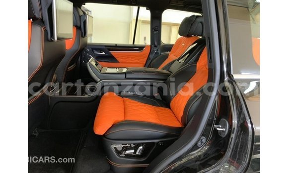 Nunua Imported Lexus LX Nyeusi Gari ndani ya Import - Dubai nchini Arusha Nunua Imported Lexus LX Nyeusi Gari ndani ya Import - Dubai nchini Arusha