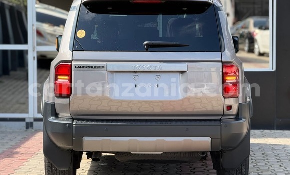Buy New Toyota Prado Silver Car in Dar es Salaam in Dar es Salaam Buy New Toyota Prado Silver Car in Dar es Salaam in Dar es Salaam