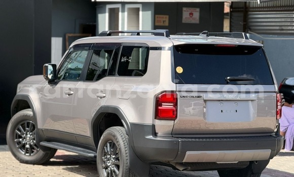 Buy New Toyota Prado Silver Car in Dar es Salaam in Dar es Salaam Buy New Toyota Prado Silver Car in Dar es Salaam in Dar es Salaam