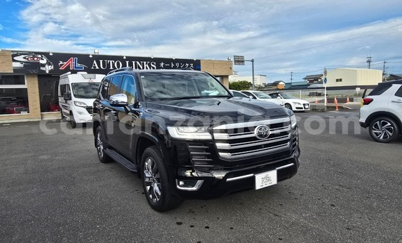 Nunua Imported Toyota Land Cruiser Nyeusi Gari ndani ya Dar es Salaam nchini Dar es Salaam Nunua Imported Toyota Land Cruiser Nyeusi Gari ndani ya Dar es Salaam nchini Dar es Salaam
